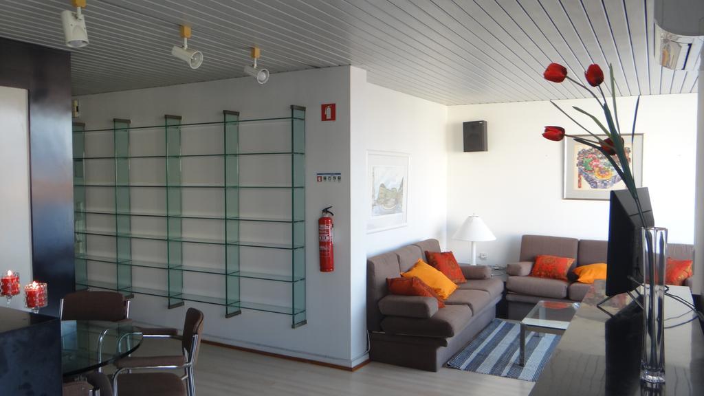 Mi Casa Tu Casa * Lisbon